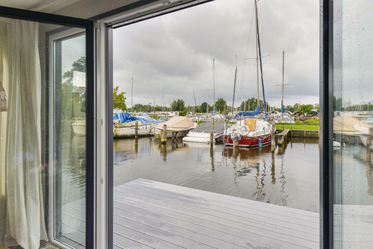Bright And Comfortable Houseboat Aalsmeer Buitenkant foto